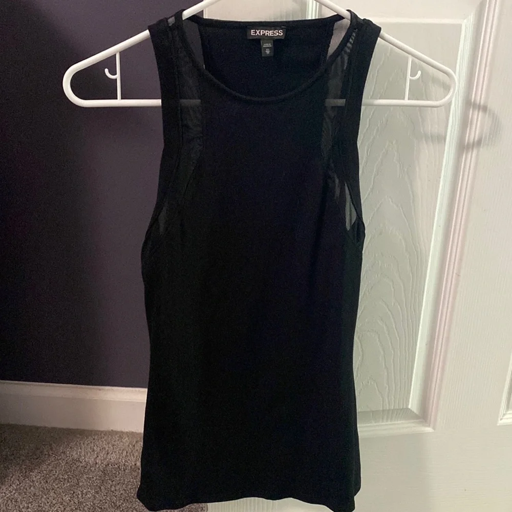 Express tank top - Picture 1 of 4